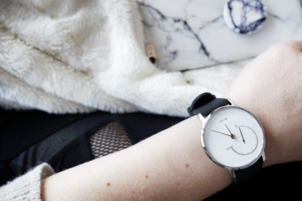 Drea has found the new, stylish gadget for hitting your health and weight loss goals. The Withings Activité watch is a must have this season.